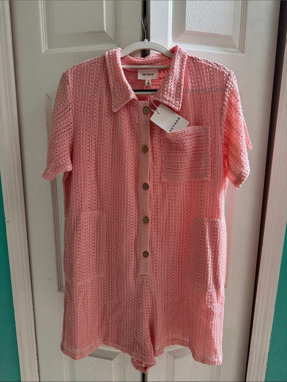 HEYSON BOUTIQUE WOVEN ROMPER WITH POCKETS!! New With Tags!!
